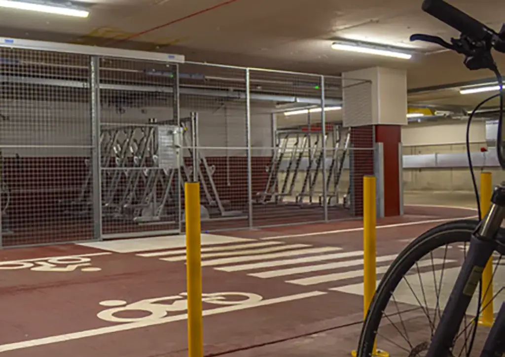 <p><strong>163 SECURE</strong><span> <br>CYCLE SPACES </span></p>